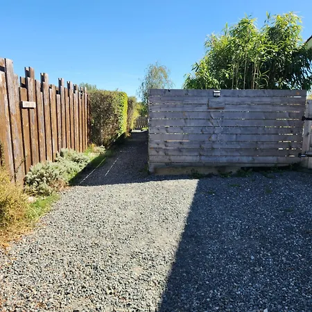 Apartment Cosy Avec Option Jacuzzi Saint-Genes-de-Fronsac